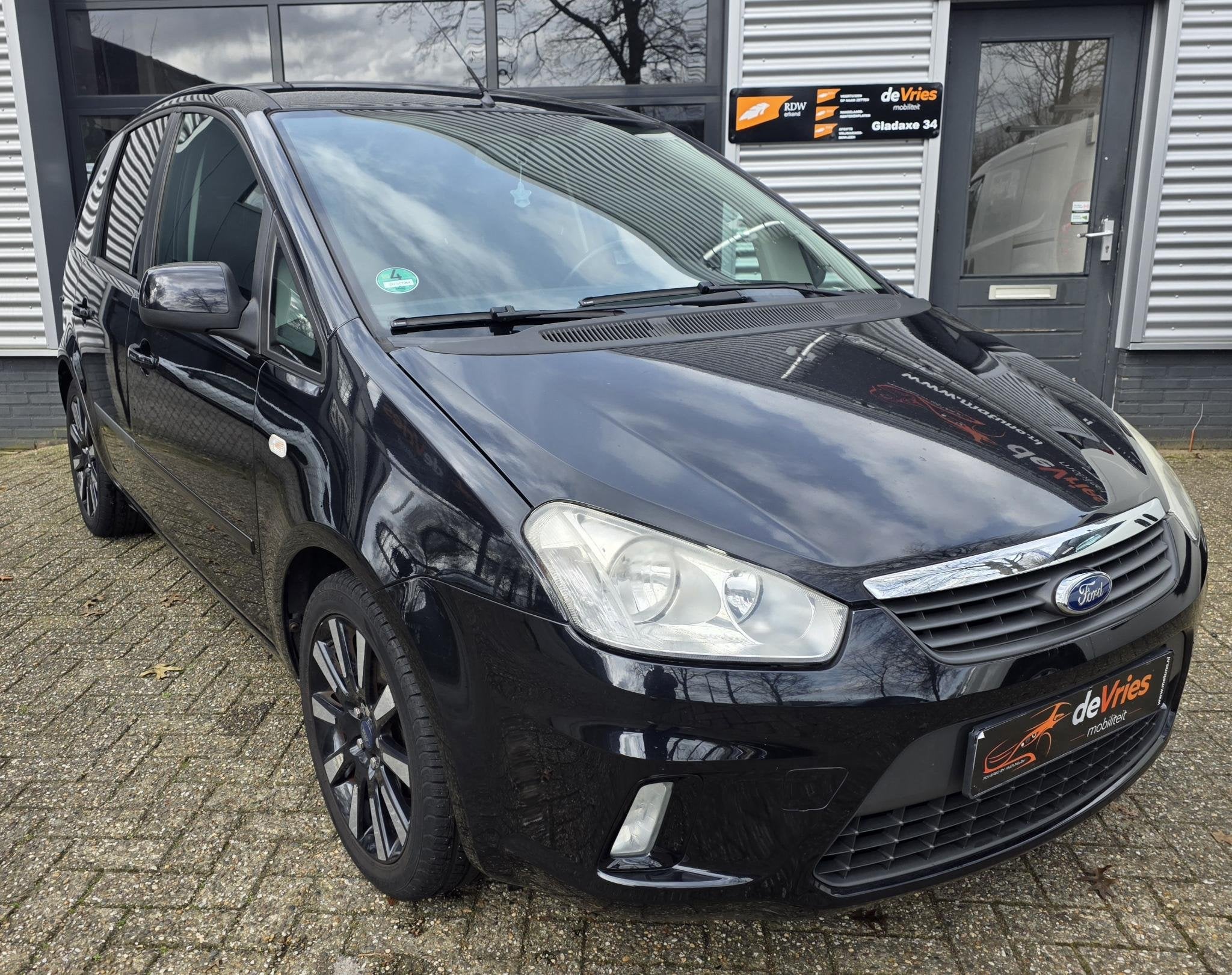 Ford C-Max 1.8-16V Titanium *BLACK MAGIC EDITION*, 125 pk, Gebruikt, Zwart, 4 cilinders