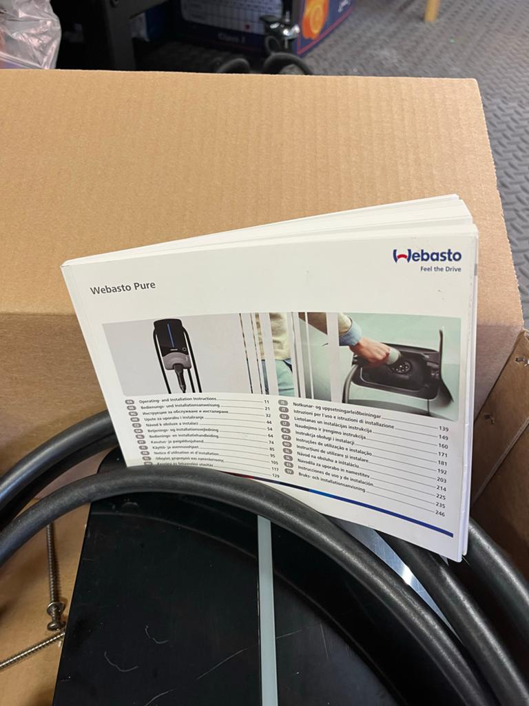 Webasto Pure laadpaal - Gebruikt, 5 meter kabel, uit 2021, Ophalen of Verzenden, Gebruikt, Laadpaal