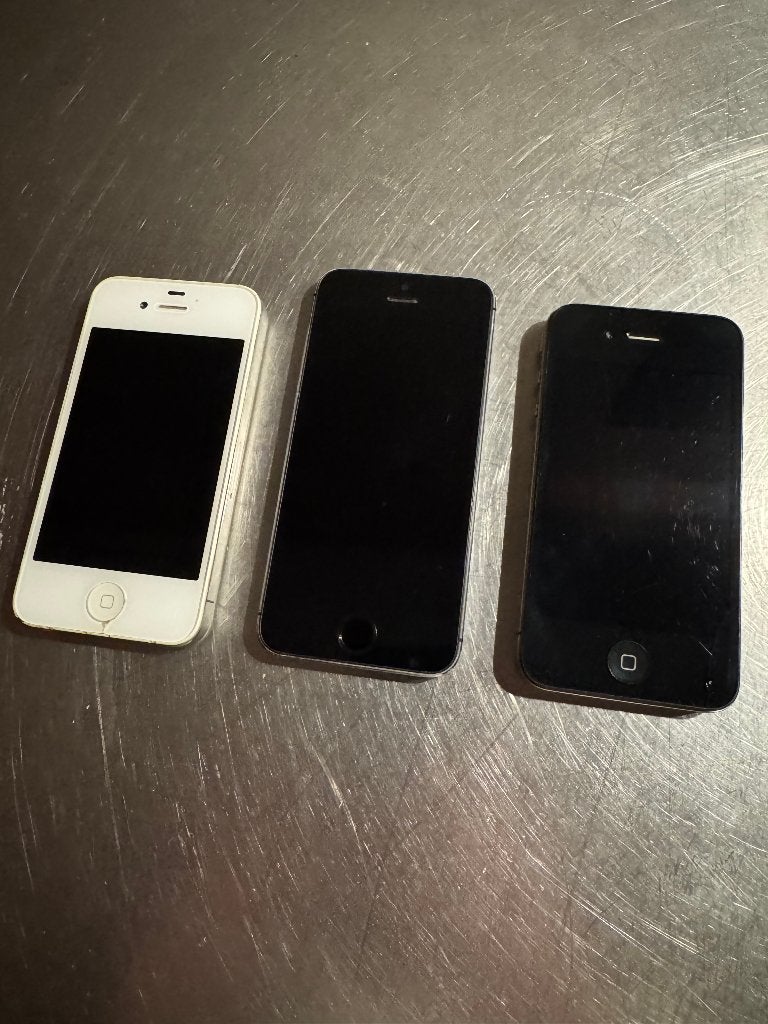 Apple iPhones 4, 4S en 5S (3 stuks) vintage, Ophalen of Verzenden, Zwart, 32 GB, IPhone 4S