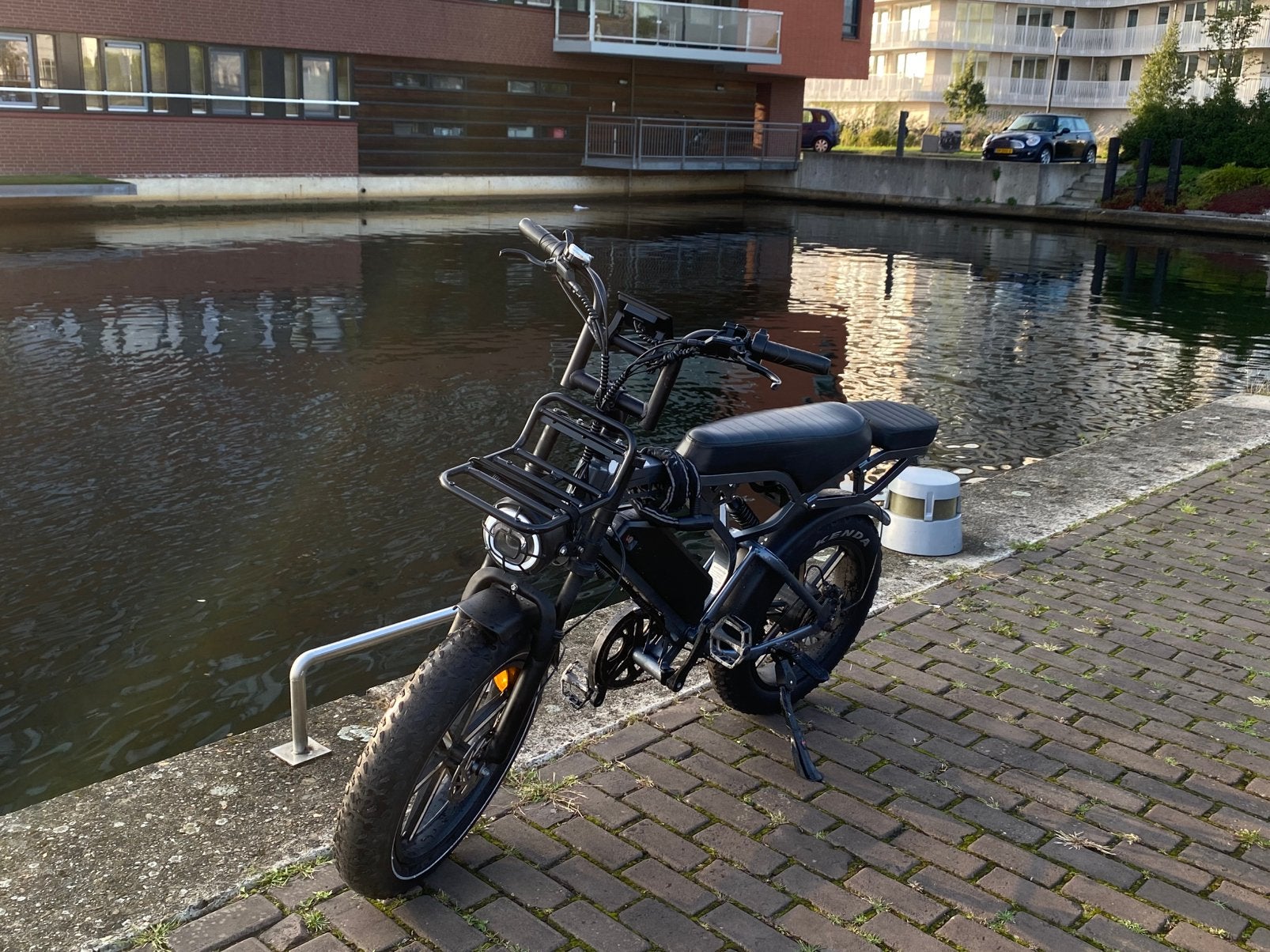 OUXI V20 PRO&WEINIG KM, Fietsen en Brommers, Zo goed als nieuw, 59 cm of meer, 30 tot 50 km per accu, Ophalen