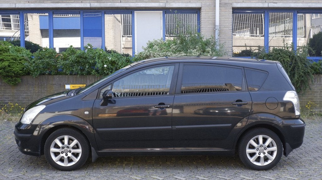 Toyota Verso 1.8 VVT-i Dynamic 7-zits aut., Gebruikt, Zwart, 4 cilinders, 129 pk
