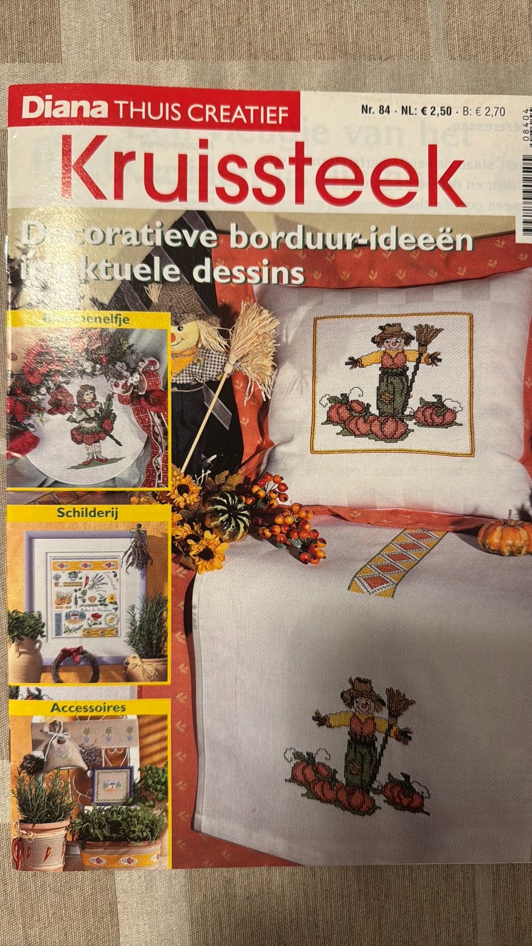Kruissteek tijdschrift met Haloween patronen, Ophalen of Verzenden, Zo goed als nieuw, Patroon