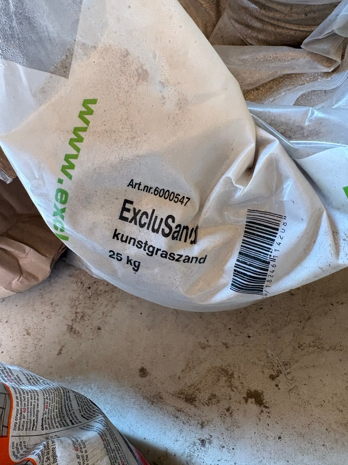 2x ExcluSand Kunstgraszand 25 kg, Tuin en Terras, Ophalen, Nieuw, Instrooizand