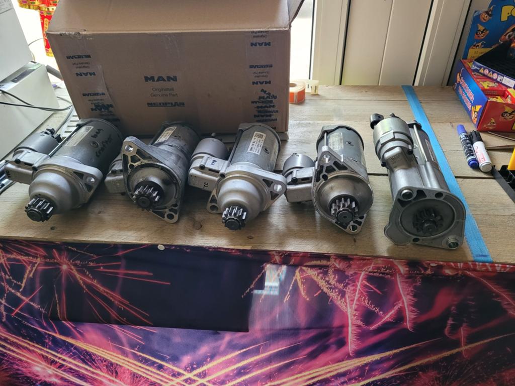 Vw crafter of man tge startmotor adbleu tank & brandstoftank, Auto-onderdelen, Ophalen