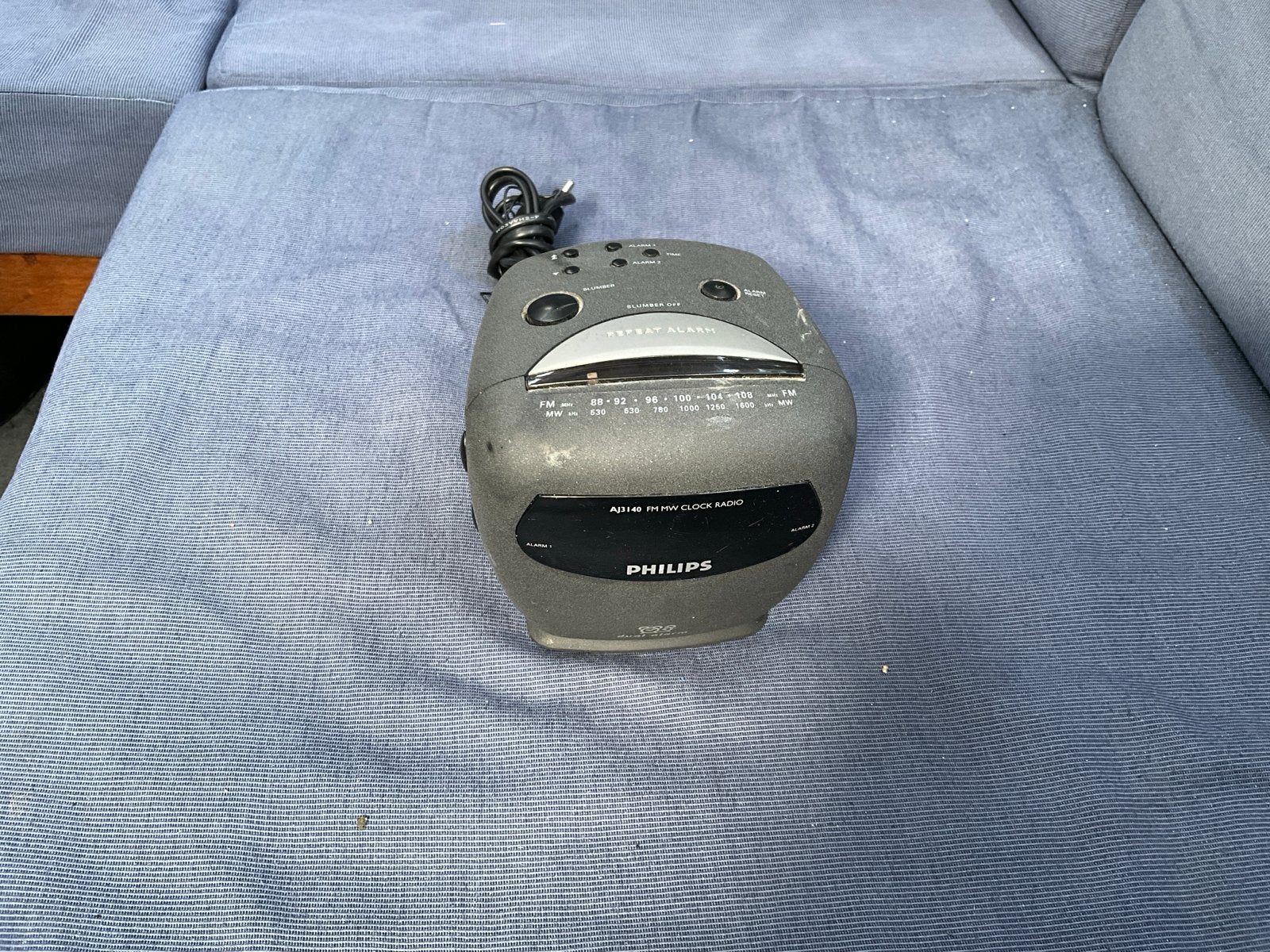 Philips AJ3140 FM/MW Wekkerradio - Compact en Functioneel, Audio, Tv en Foto, Ophalen of Verzenden, Gebruikt, Radio