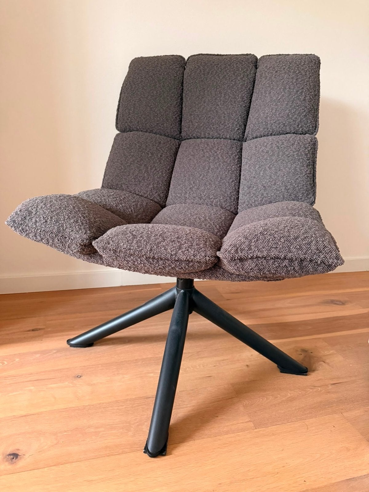 LUMZ Eleonora draaifautteuil boucle antraciet zgan, Ophalen, Design, Zo goed als nieuw, Eén