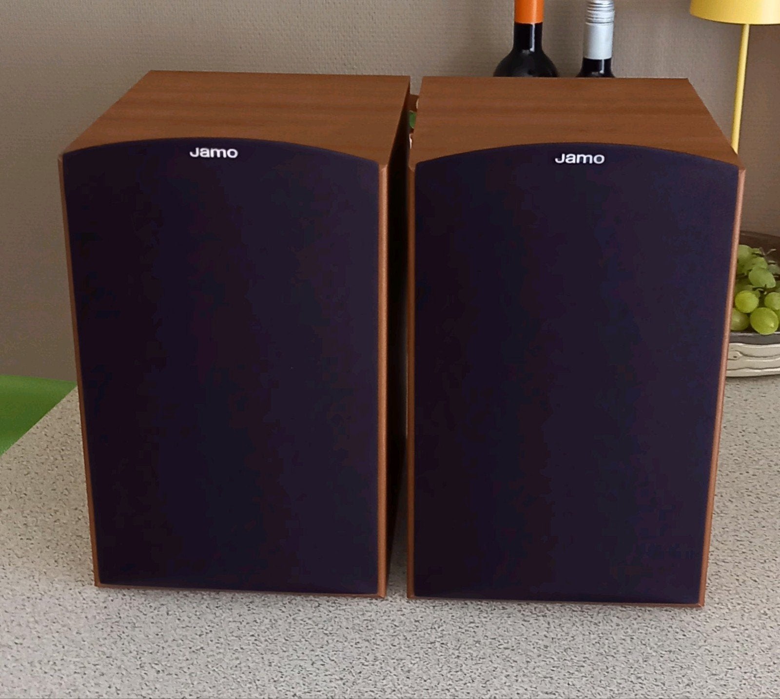 verschillende sets luidsprekers,  jamo yamaha vision b&w ..., Gebruikt, 60 tot 120 watt, Boekenplank luidspreker, Ophalen