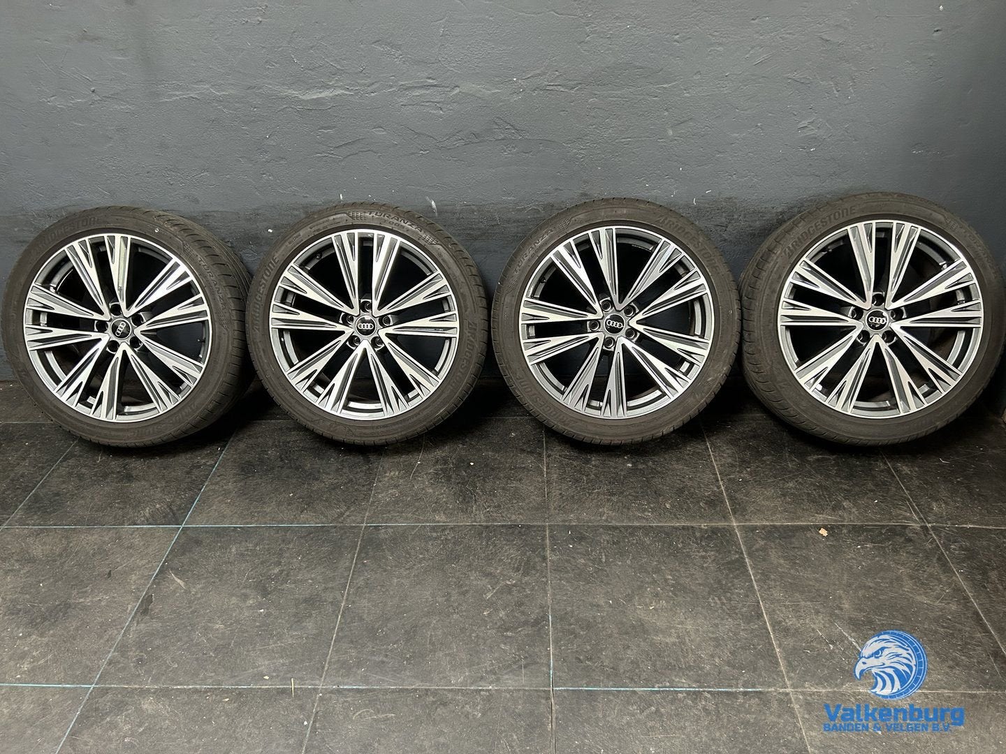 6mm! Originele Audi Q3 83A S-Line 20 inch antraciete velgen, Gebruikt, 255 mm, -, -