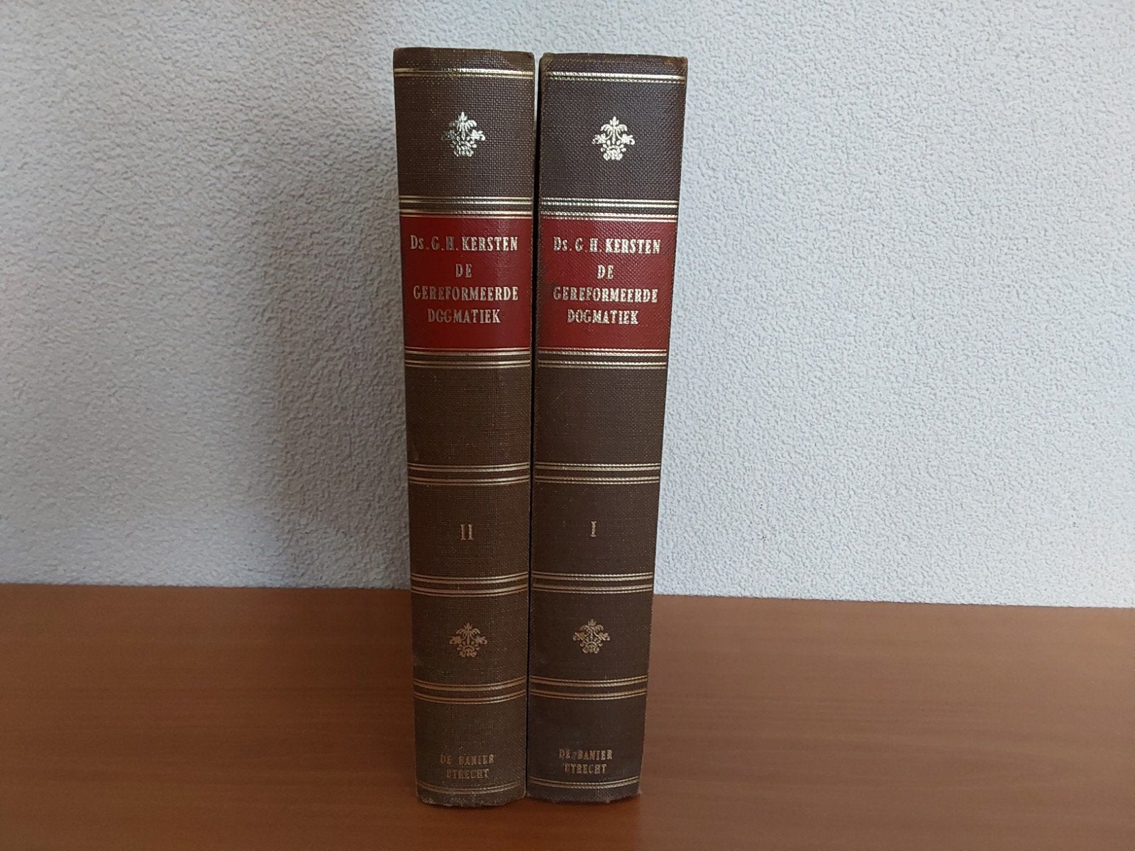 De Gereformeerde Dogmatiek - Ds. G.H. Kersten (2 delen), Boeken, Godsdienst en Theologie, Gelezen, Christendom | Protestants, Ophalen of Verzenden