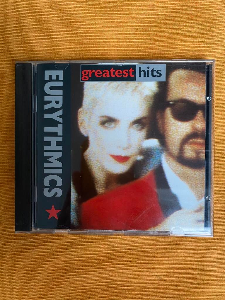 EURYTHMICS - GREATEST HITS cd, Ophalen of Verzenden, Zo goed als nieuw
