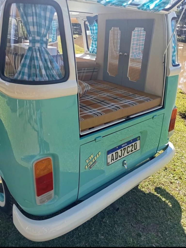VW T2 bouwjaar 1977 in NL te bezichtigen, foto 6