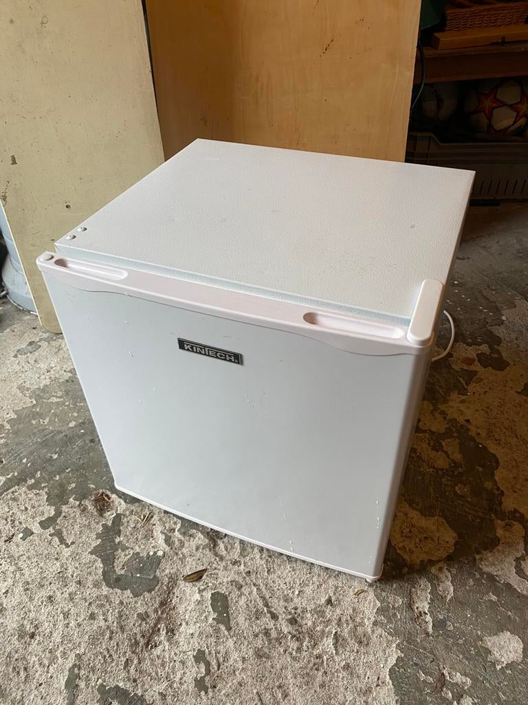 Mini Fridge, Ophalen of Verzenden, Zo goed als nieuw, Minder dan 60 cm, Minder dan 85 cm