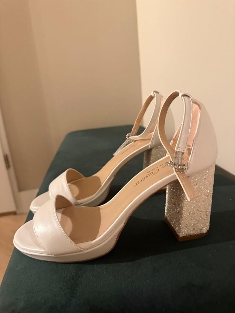 Dulce Castro Ivoor Hakken – Nieuw, bruiloft, Kleding | Dames, Schoenen, Nieuw, Schoenen met hoge hakken, Wit, Ophalen of Verzenden