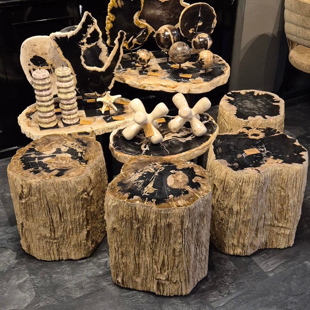 Bijzettafel versteend hout 45x35 cm, Huis en Inrichting, Ophalen, Info@ptmd.nl, Nieuw, Aalsmeer