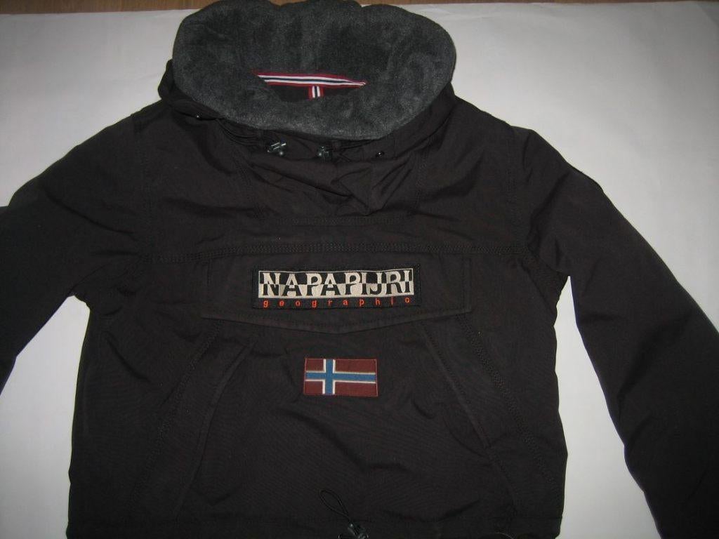 Napapijri NIEUW skidoo zwart XS ski jas 176 winter, Jongen of Meisje, Nieuw, Ophalen of Verzenden, Napapijri