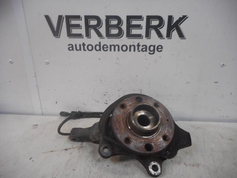 Wielnaaf Links Voor Opel Tigra Twin Top 2005 GM13154317, Gebruikt, Bahnhofsplatz, Rüsselsheim am Main 65423, , Duitsland, Opel