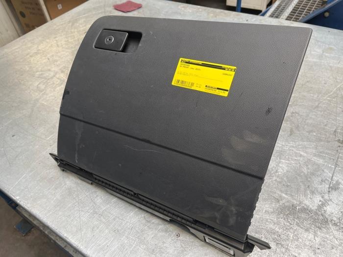 Dashboard van een Volkswagen Passat, Gebruikt, -, Volkswagen, -