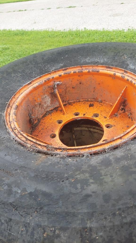 Diversen wielen, banden en overige melkveehouderij artikelen, Ophalen, Overige, Overige typen