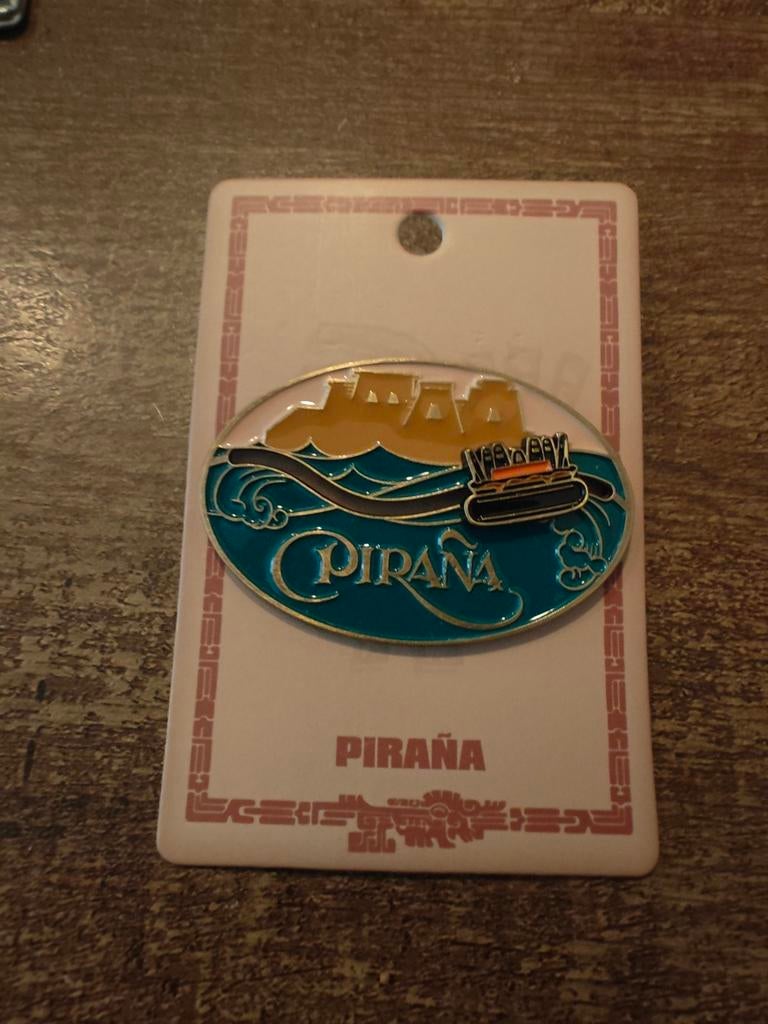 Piraña pin, Ophalen of Verzenden, Nieuw, Button of Speldje