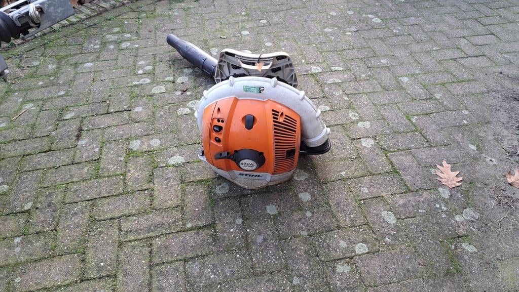Stihl BR 550 Bladblazer ruggedragen 2018 met garantie, Tuin en Terras, Ophalen, Gebruikt, ????, ????