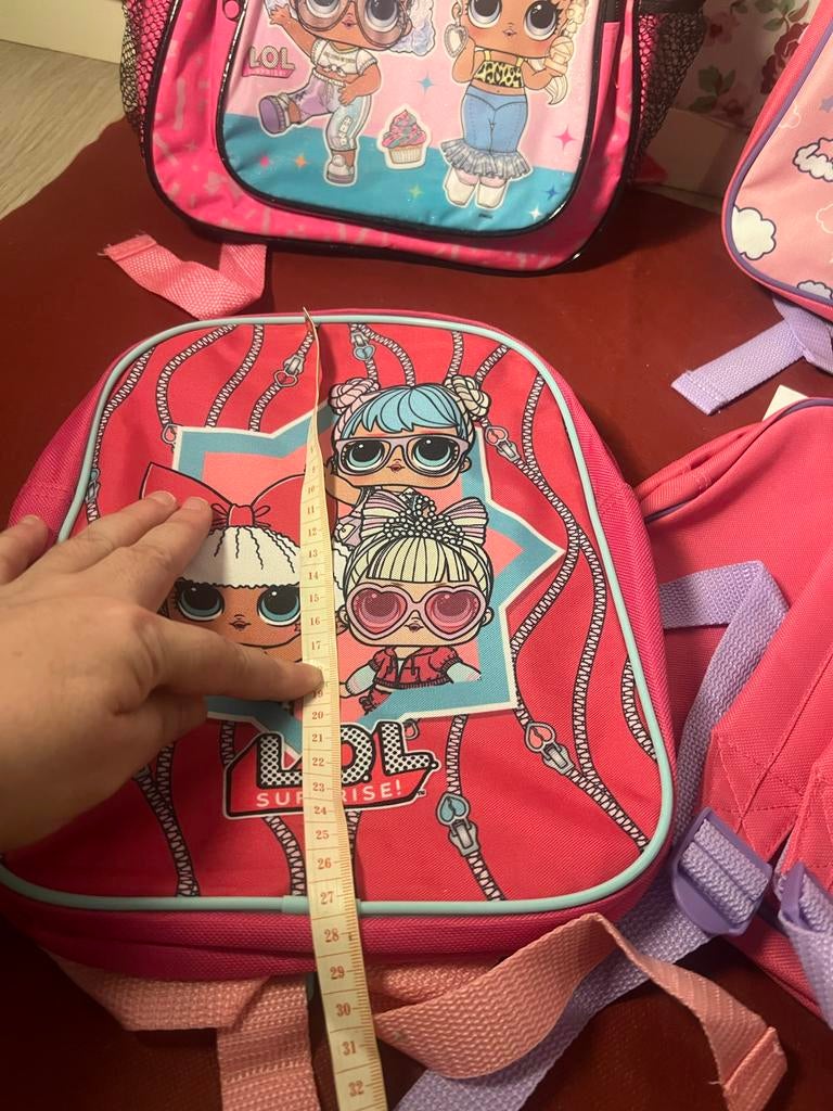 Hello Kitty & LOL Rugtassen, 25 tot 40 cm, Nieuw, 30 tot 45 cm, Verzenden