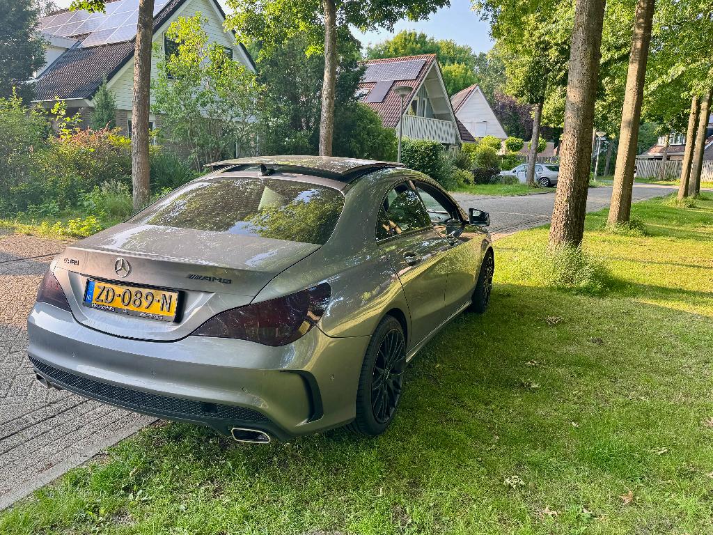 Nette Mercedes-Benz CLA180 AMG Apple carplay & meer opties, Auto's, Mercedes-Benz, Particulier, CLA, Achteruitrijcamera, Airbags