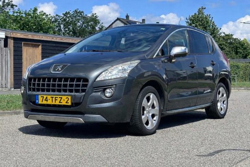Peugeot 3008 1.6 THP 2012 Grijs, Auto's, Peugeot, Voorwielaandrijving, Euro 5, 1434 kg, 75 €/maand