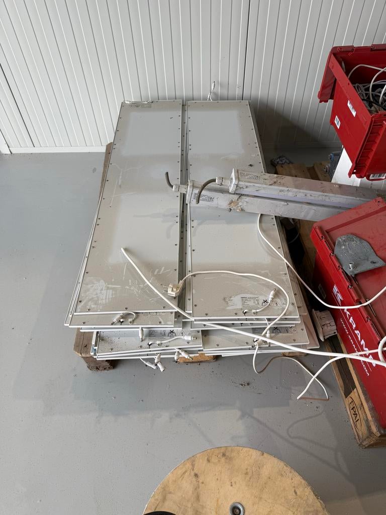 LED Lichtplaten & Spotjes met Bewegingssensoren, Doe-het-zelf en Verbouw, Bouwverlichting, Ophalen, Gebruikt, Minder dan 50 watt