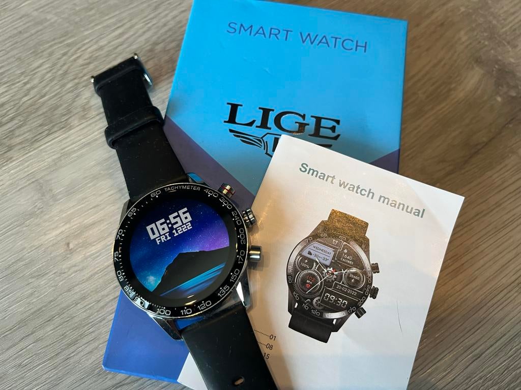 Lige smart watch (nieuw in doos), Ophalen of Verzenden, Nieuw, Zwart, Android
