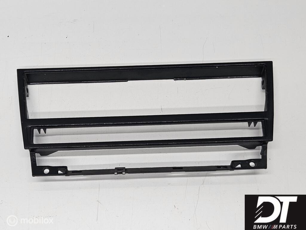 Radio frame BMW 5-serie E39 ('95-'03) 51168247302, Auto-onderdelen, Elektronica en Kabels, BMW, Gebruikt, Ophalen of Verzenden