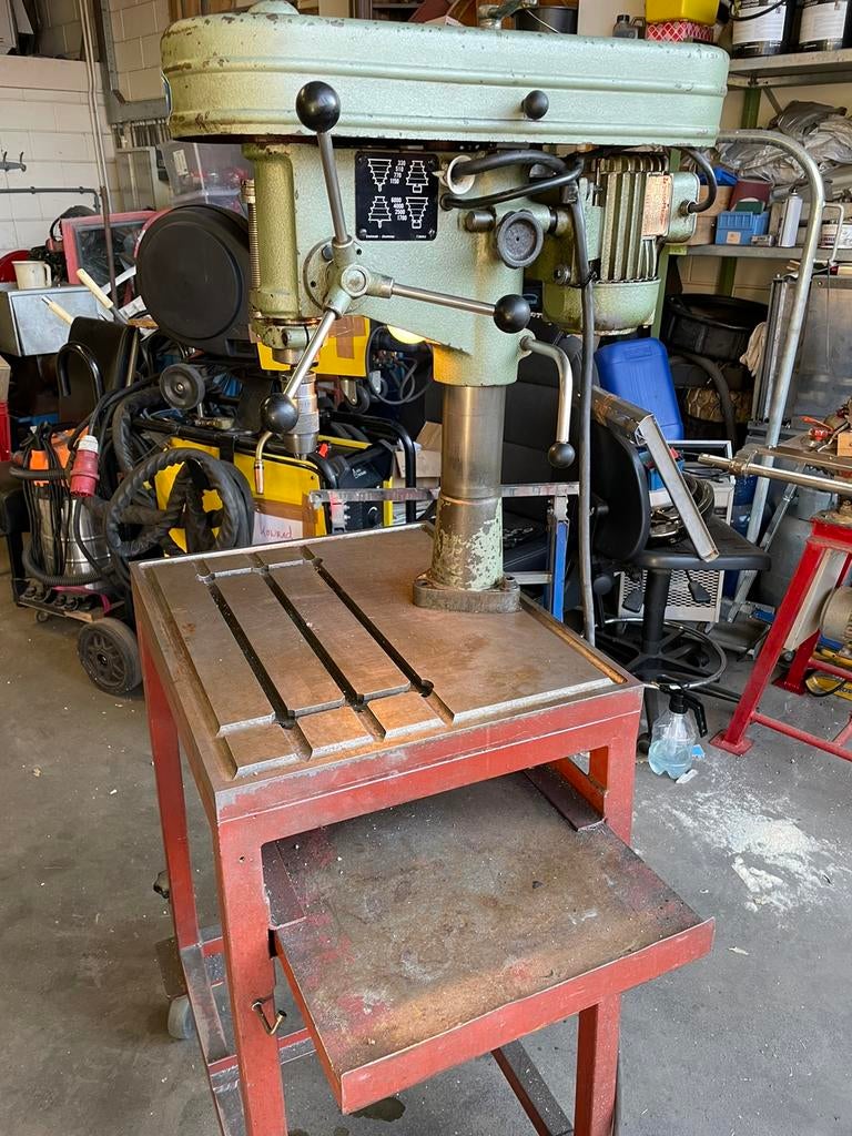 Hogetoeren kolomboormachine 6000 rpm, Ophalen, Gebruikt, 600 watt of meer, Kolomboormachine