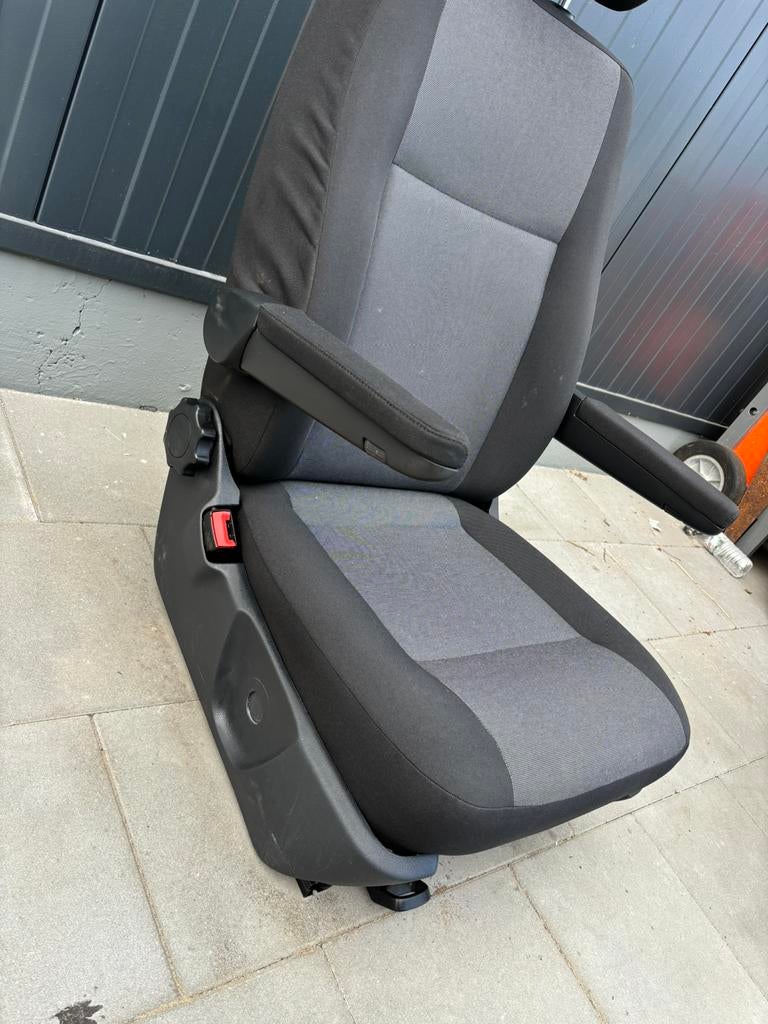 stoel links bestuurder volkswagen transporter t5 t6 austin, Auto-onderdelen, Interieur en Bekleding, Ophalen of Verzenden, Austin