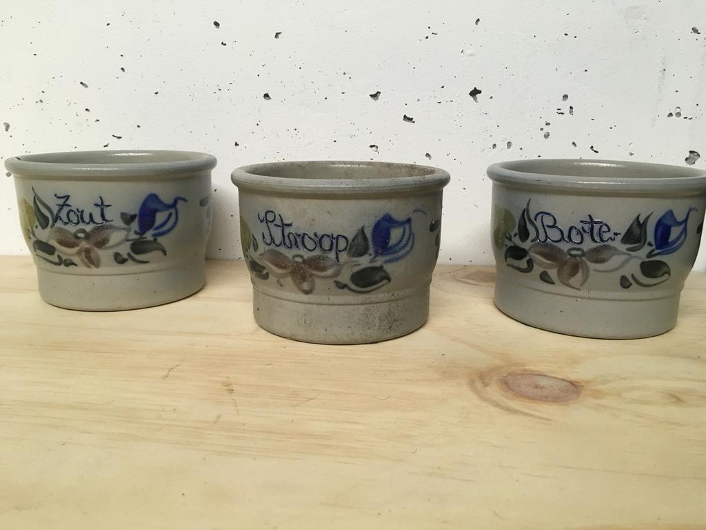 Vintage Aardewerk Potjes - Zout, Stroop, Boter Keulse pot, Gebruikt, Schaal, Verzenden, Rond