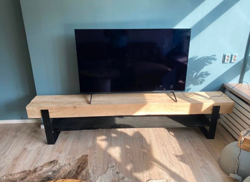 Betaalbare robuuste tv meubel, Ophalen, Nieuw, Eikenhout, Industriële uitstraling