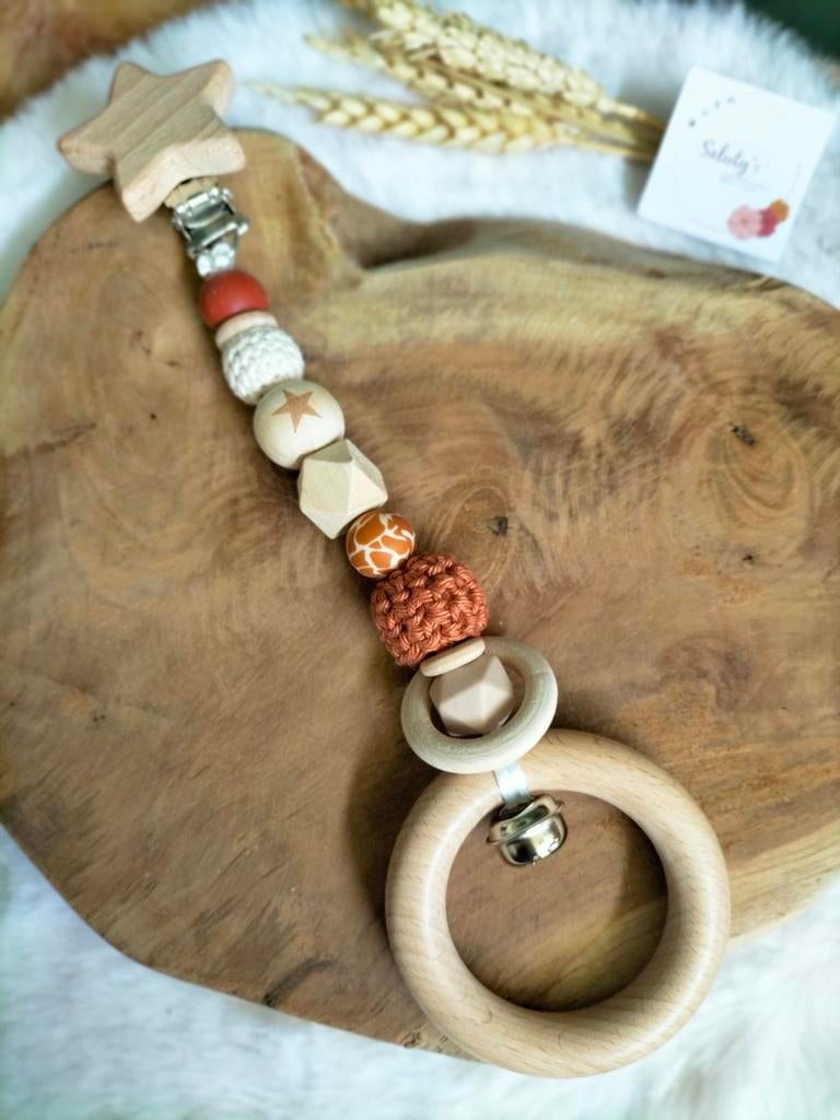 Nieuw • Wagenhanger brique/giraffe/ster, Kraamcadeau, Nieuw, Ophalen of Verzenden, Saluty's kinder- en kraamcadeaus