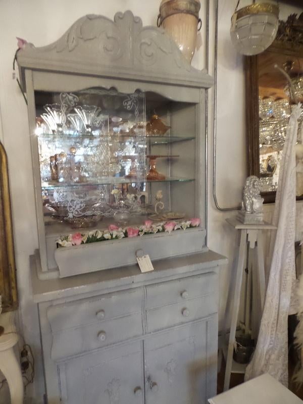 Mooie oude gerestylde kast, (2delig) kleur antiek grijs, Ophalen, Glas, Gebruikt, Met deur(en)