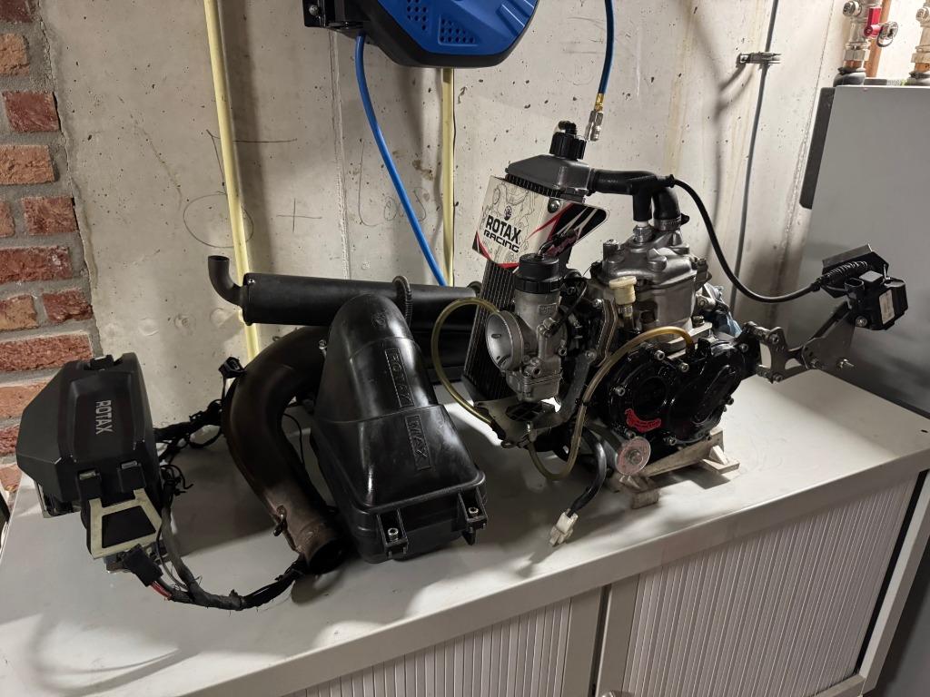 Rotax Max Evo 2 Junior motorsets 2x inclusief motorkaarten, Ophalen, Gebruikt, Onderdelen Kart