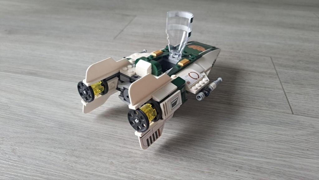 Star Wars lego 75248 The resistance awing starfighter, Ophalen of Verzenden, Zo goed als nieuw