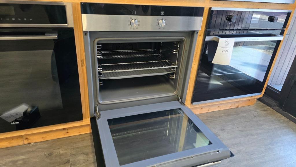 Siemens inbouw oven HB300550, Ophalen, Oven, Hete lucht, Refurbished