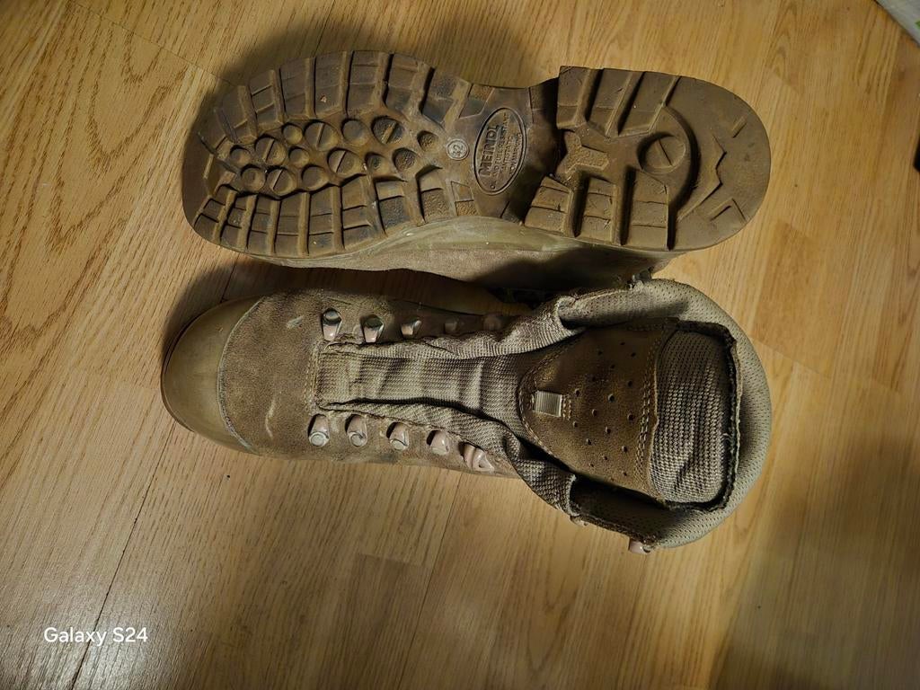 Meindl Desert Defence, Sport en Fitness, Bergsport en Wandelen, Ophalen of Verzenden, Schoenen