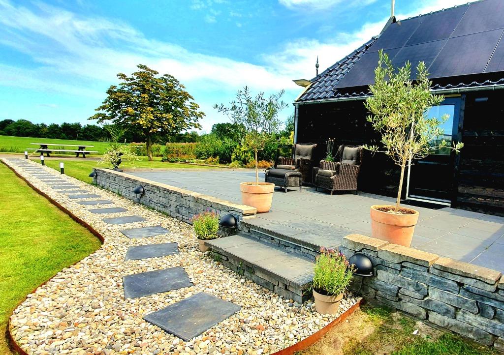 Vakantiehuisje Groningen met privé jacuzzi voor 2 personen, Vakantie, Vakantiehuizen | Nederland, In bos, Wasmachine, 1 slaapkamer