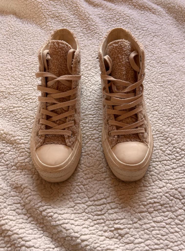 Converse Chuck Taylor All Star Platform Cozy Club, Ophalen, Beige, Converse All Stars, Sneakers of Gympen
