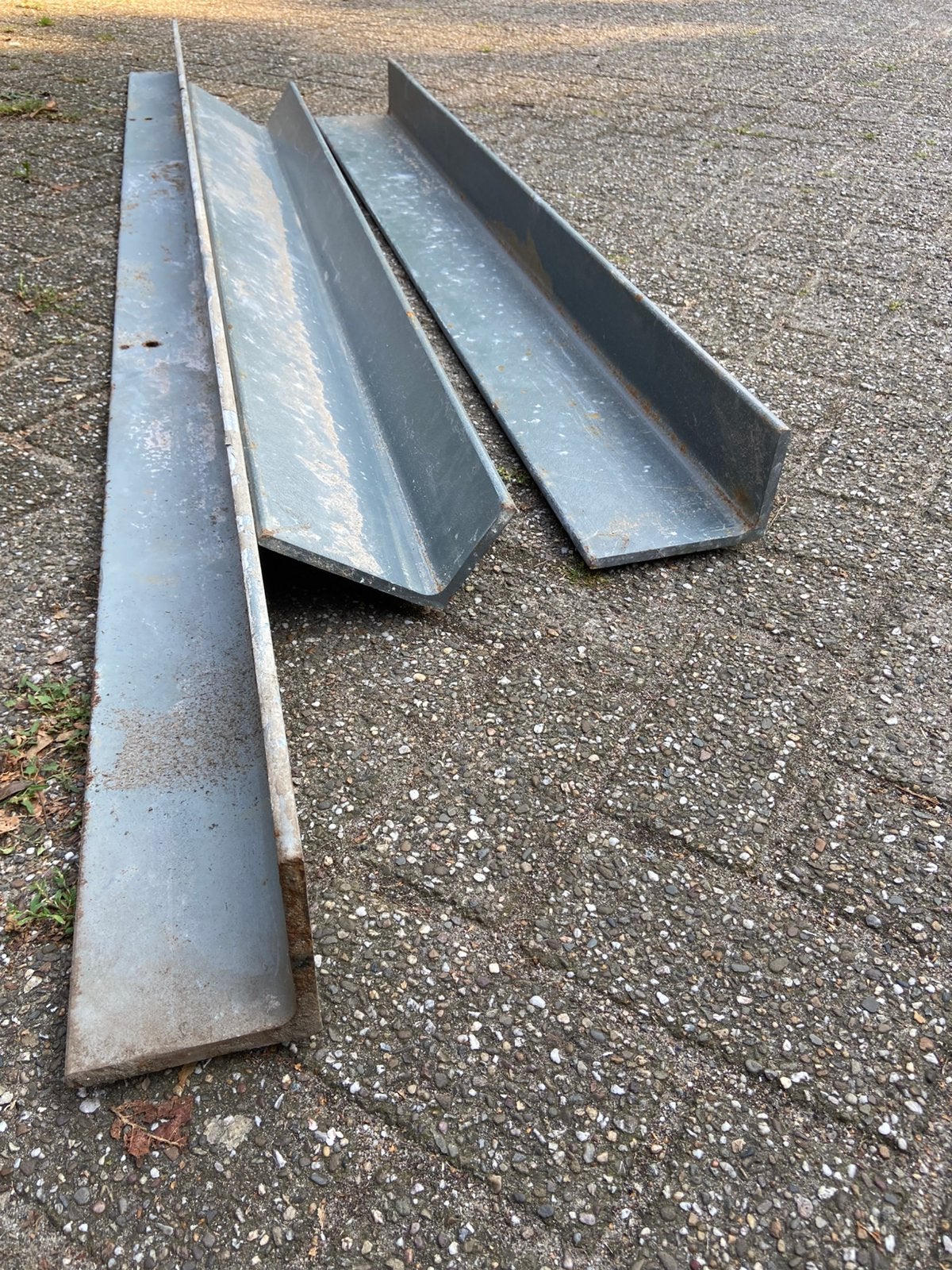 Hoeklijnen, Doe-het-zelf en Verbouw, Metalen, Ophalen of Verzenden, Zo goed als nieuw