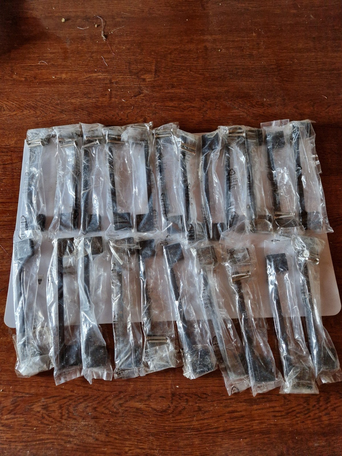 Nieuwe handgrepen keukenkasten, Ophalen of Verzenden, Nieuw, IJzer, Overige typen