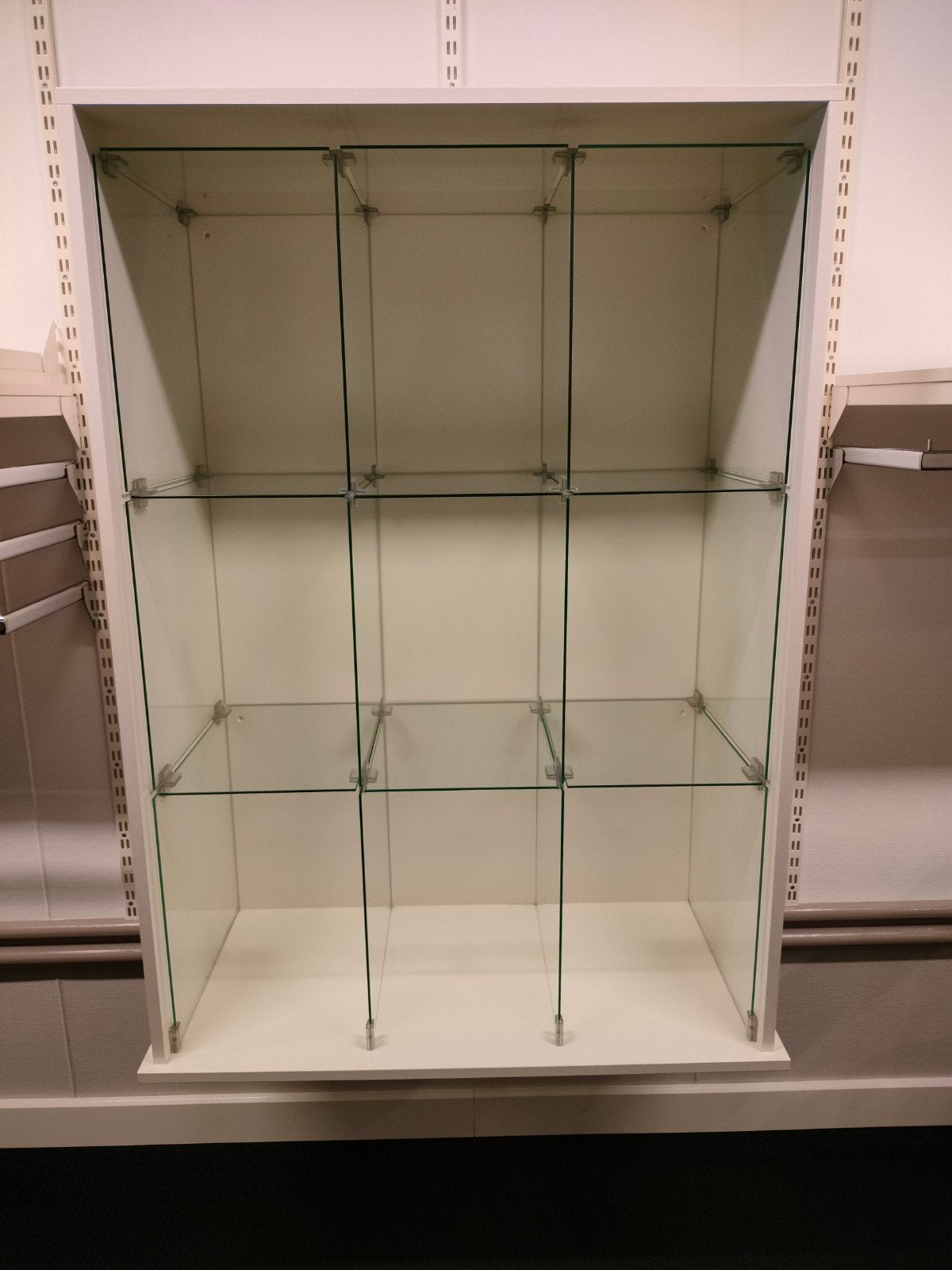 2 Kasten met glazen vakken - Ideaal voor winkel of showroom, Ophalen, Zo goed als nieuw, 25 tot 50 cm, 50 tot 100 cm