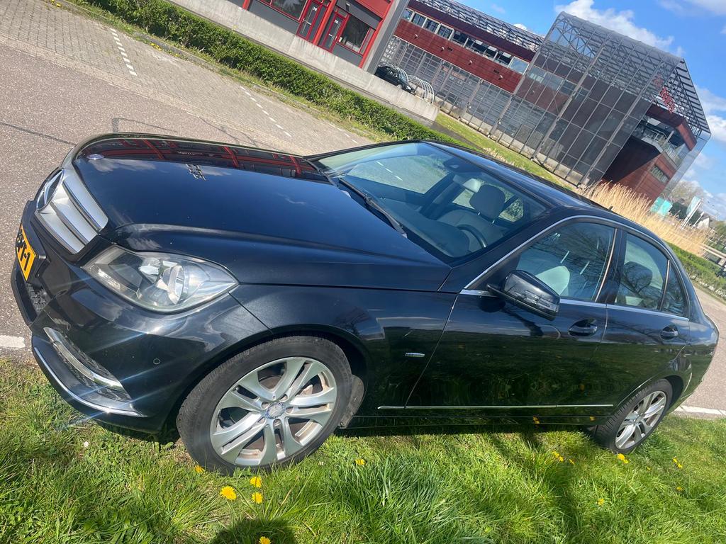 Mercedes-Benz C-Klasse C180 BE Aut7 2011 Zwart, Automaat, 745 kg, 1800 kg, 1796 cc