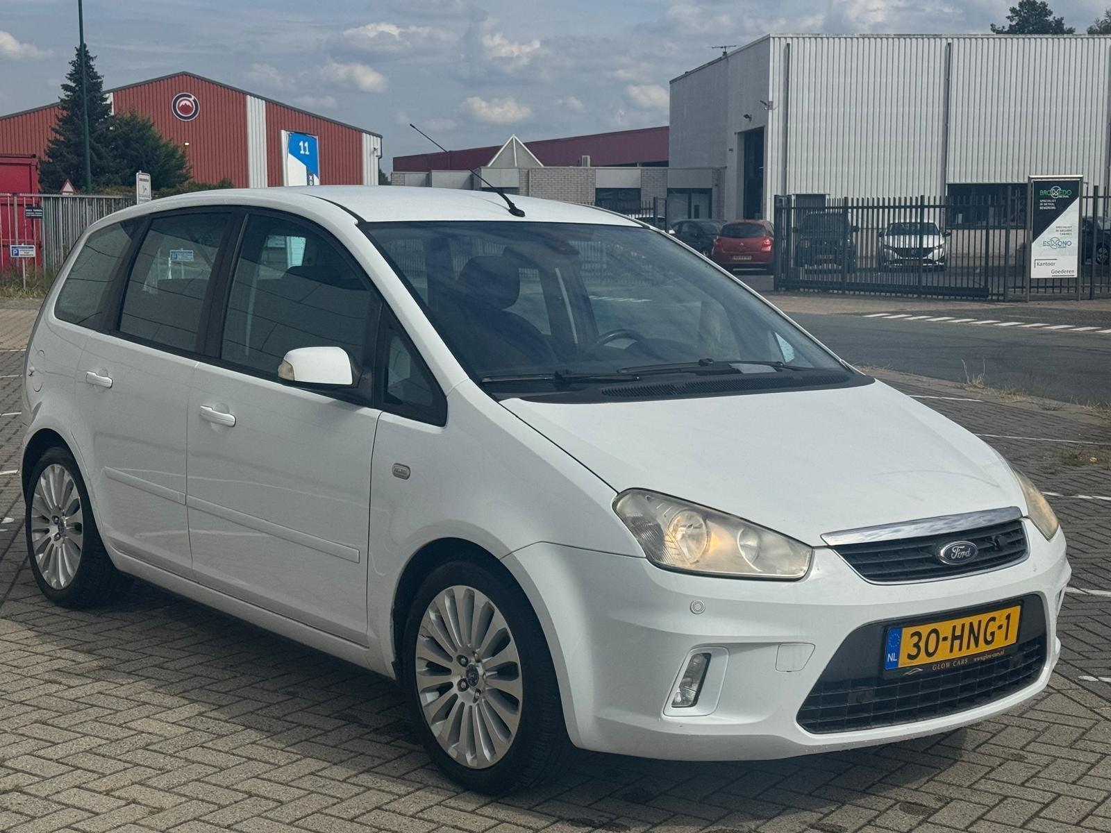 Ford C-Max 1.8-16V Titanium Flexifuel NAP/PDC/LM, Voorwielaandrijving, Gebruikt, 4 cilinders, Wit