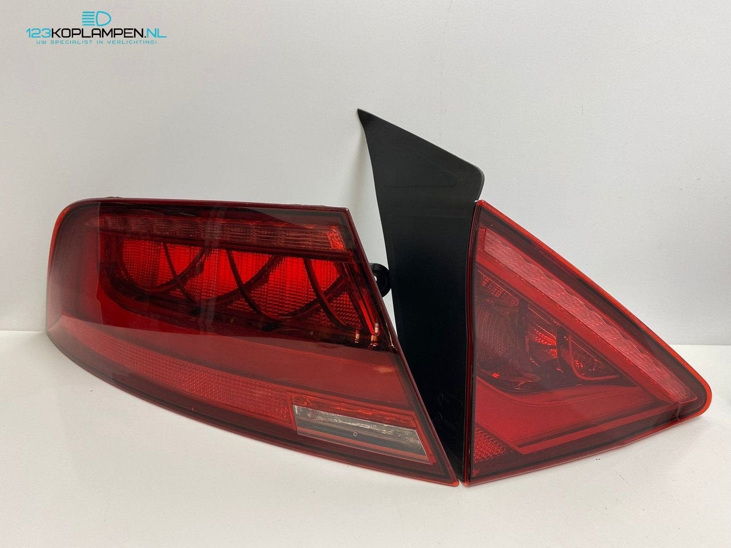 (VR) Audi A7 4G C7 Led achterlicht links buiten + achterklep, Gebruikt, -, -, -