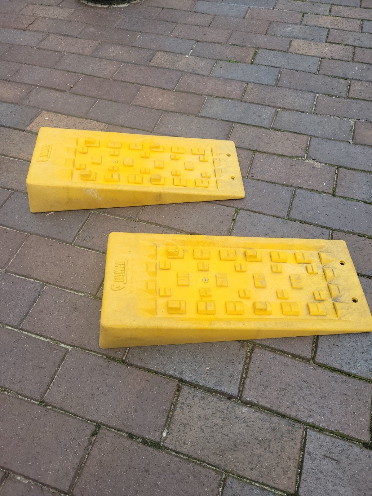 Fiamma Level Up Camper Caravan Oprijblokken Geel (2 stuks), Ophalen of Verzenden, Gebruikt