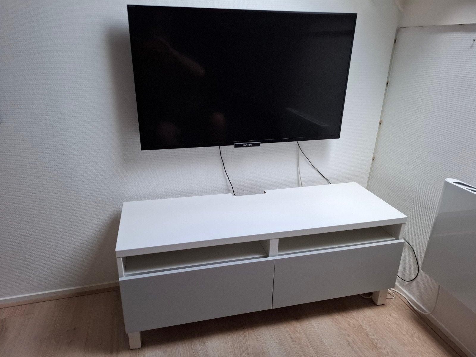 Modern tv-meubel wit/grijs met opbergruimte, Ophalen, Minder dan 50 cm, Zo goed als nieuw, Minder dan 100 cm
